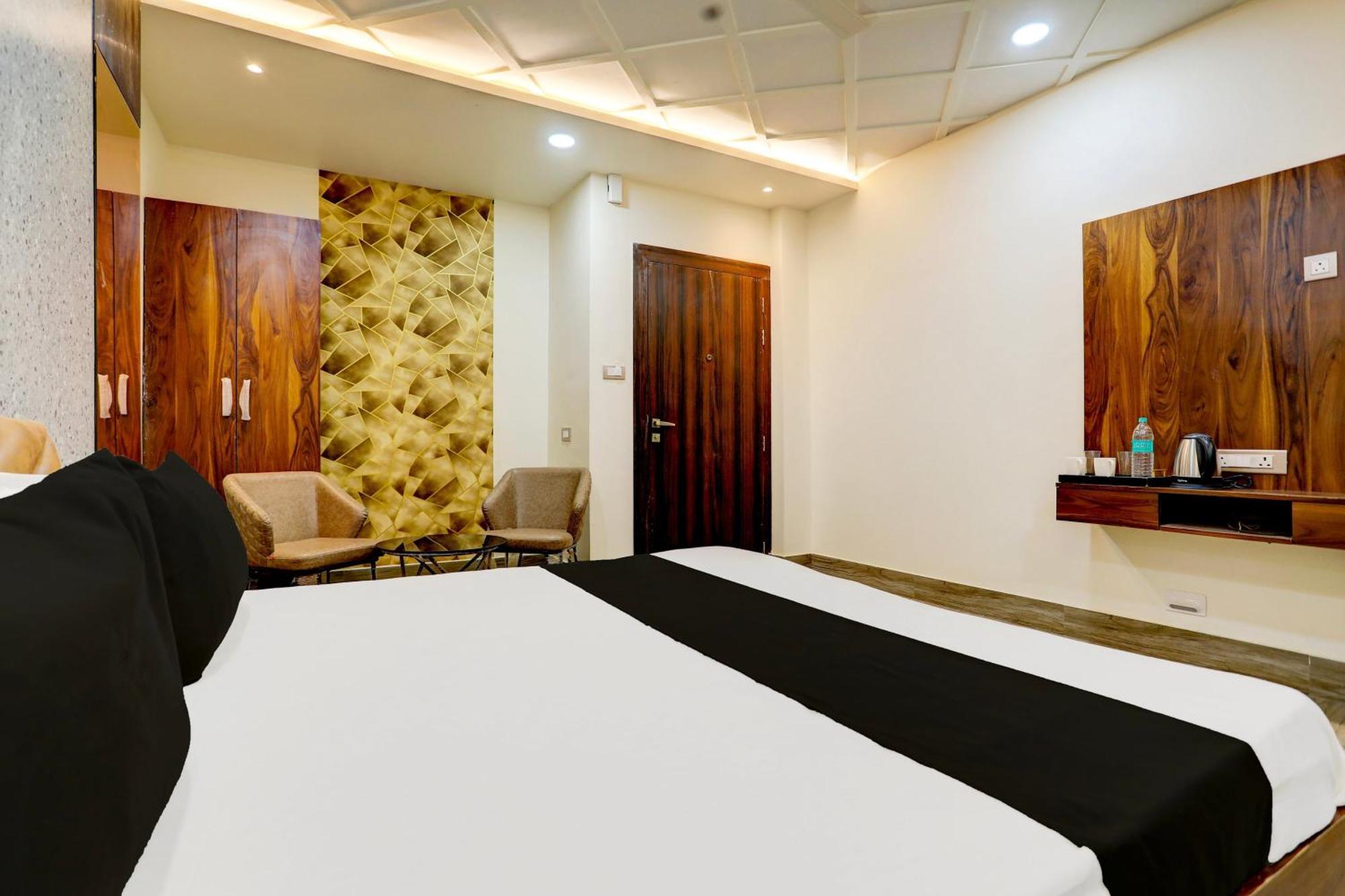 Hotel O Krishna Greens Kanpur Dış mekan fotoğraf